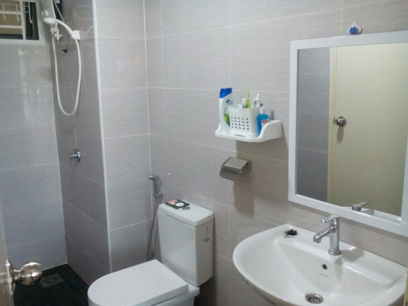Strictly for Non Smoking! SUNGAI BESI KUALA LUMPUR  Room for Rent