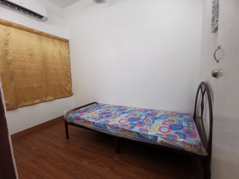 room for rent, medium room, damansara jaya, Landed House! DAMANSARA JAYA PETALING JAYA (SS22)