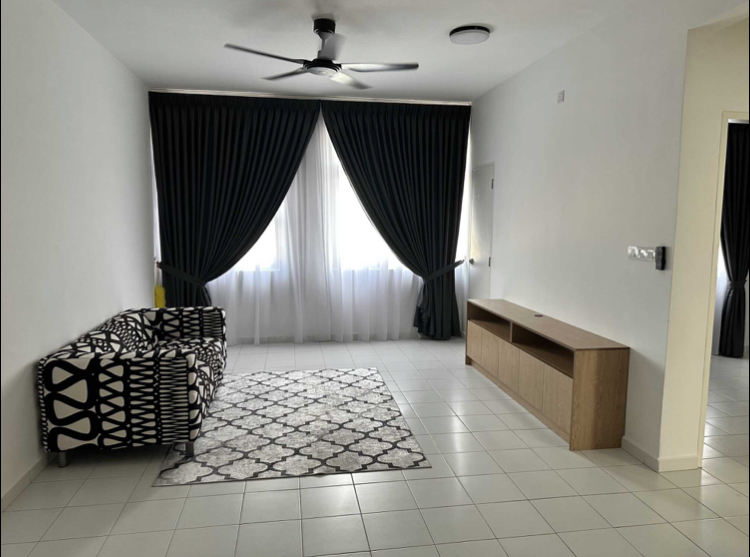 room for rent, master room, jalan cemara, Fully furnished master bedroom with a private bathroom