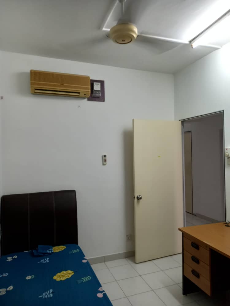 room for rent, medium room, pjs 11, lagoon view condo jalan pjs 11 subang jaya bandar sunway