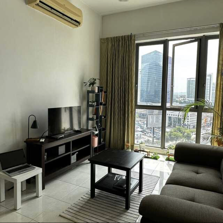 room for rent, master room, jalan ss 7/19, Fully furnished master bedroom with a private bathroom