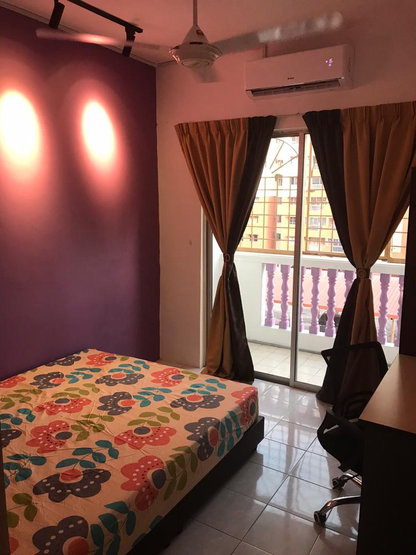 room for rent, single room, jalan pasir emas, Ready Move inâœ… Room with Balcony Sri Ria Apartment