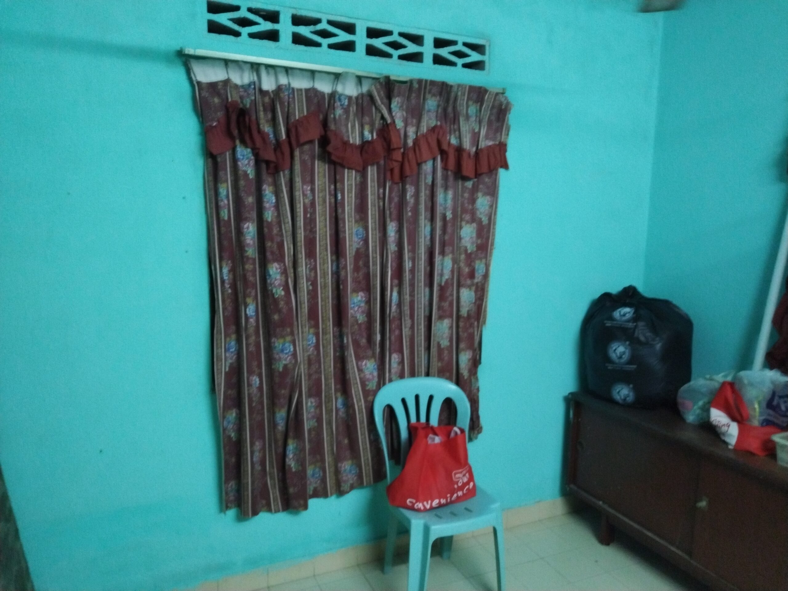 room for rent, medium room, petaling jaya, Middle Room In PJ