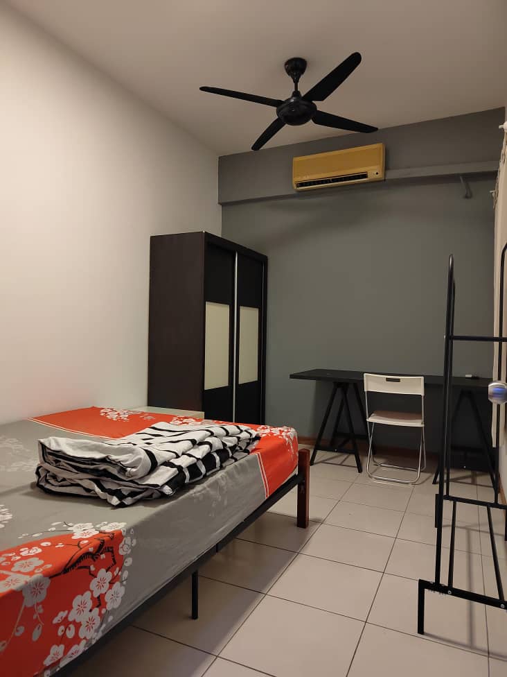 room for rent, medium room, kuala lumpur, Green suria medium room for rent come with fully furnished.