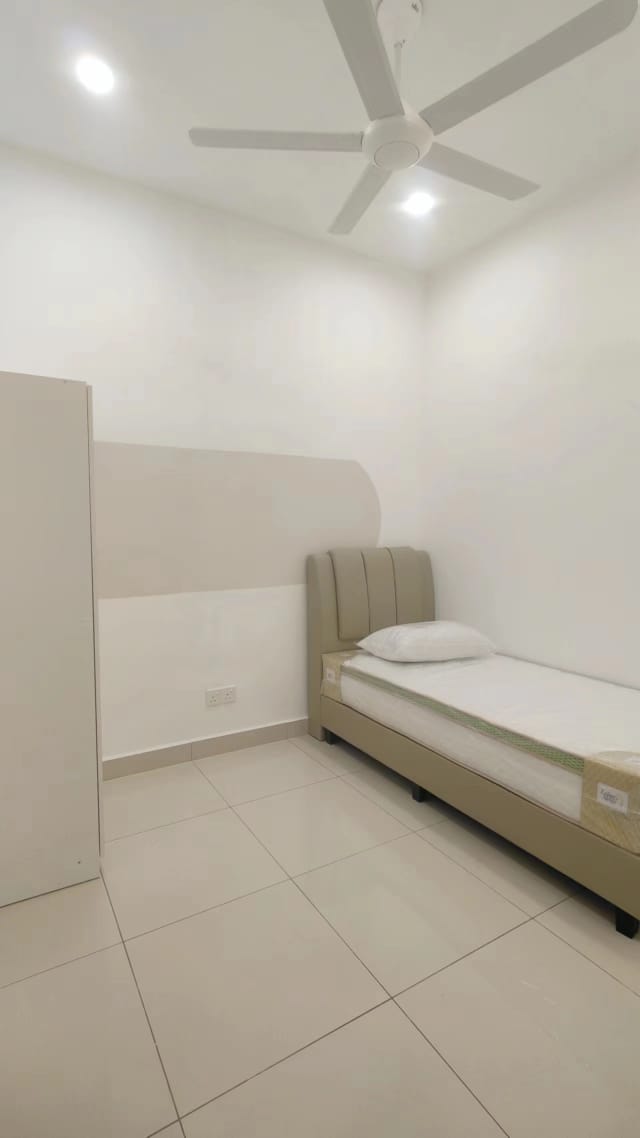 room for rent, single room, tanjung tokong, Fully Furnished New Single Room