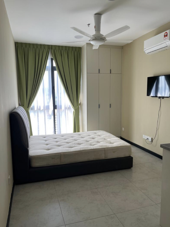 room for rent, studio, hicom-glenmarie industrial park, Fully furnished studio with private bathroom and kitchen , pet allowed