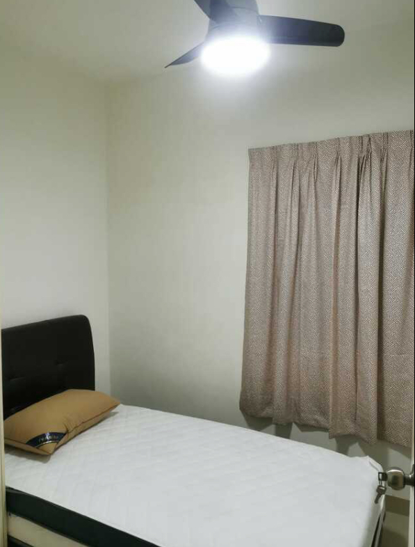 room for rent, studio, arrivals, klia terminal, Fully furnished studio with private bathroom and kitchen , pet allowed