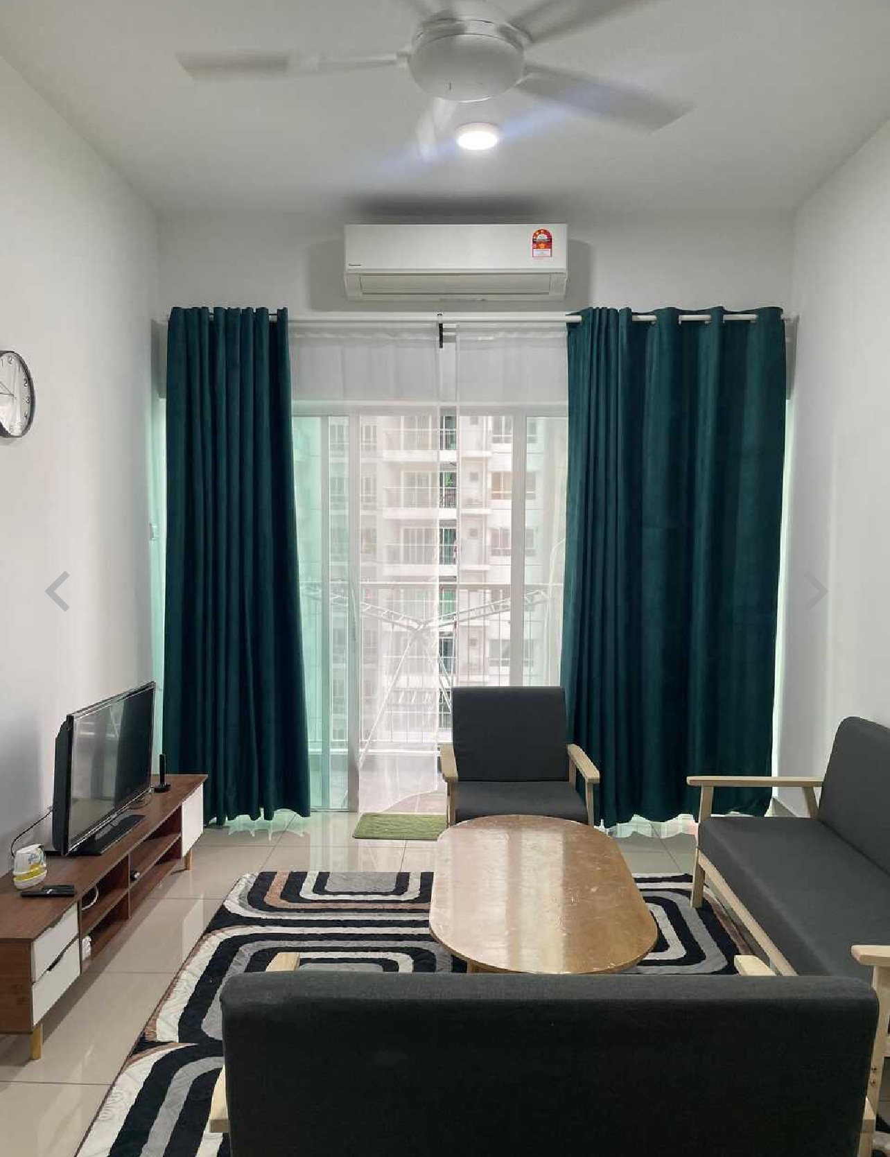 room for rent, studio, bangi gateway, Looking for a happy, great tenant to make this cute and place home! A condo common room with a private bathroom for the tenant's own use. Fully furnished with a Queen sized bed, ceiling fan, aircon, wardrobe with mirror, study table with chair, television, standing fan, standing lamp. -- WiFi, electricity and water are included. Washing machine and refrigerator available. -- Light cooking is acceptable. -- Room is available immediately. -- Good location. -- Condo facilities include: Swimming pools, tennis courts, basketball court, squash courts, gym, barbecue pits, free parking for 1-2 vehicle. If interested please msg/WhatsApp me at ‪ ‪+60 16 359 8051 Direct owner Telegram account:@chung199best Email address: coolvae28@gmail.com